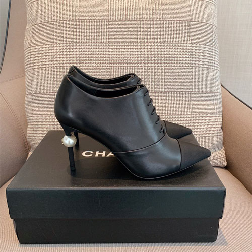 샤넬 신상 쇼트부츠 G34109 블랙