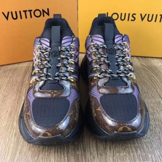 루이비통 런 어웨이 펄스 스니커즈 1A4K3T 보라