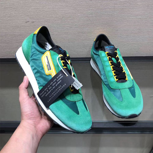 프라다 신상 스니커즈 F0693