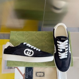 구찌 남여공용 스니커즈 670514-1