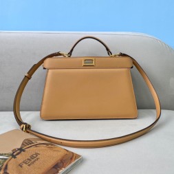 펜디 피카부 I SEE U EAST-WEST 8BN323 베이지