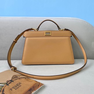 펜디 피카부 I SEE U EAST-WEST 8BN323 베이지