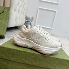 구찌 남여공용 운동화  670531-3