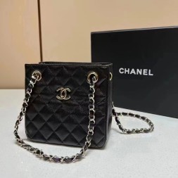 샤넬 클래식 미니 버킷백 AS3176 블랙 금장