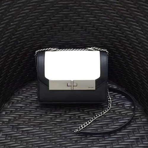 프라다 신상 가죽 숄더백 1BD156 블랙&화이트
