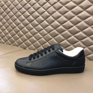 구찌 남성용 신상 스니커즈 620331 블랙