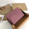 버버리 그레이니 가죽 리스틀릿 클러치 80066551 바이올렛레드