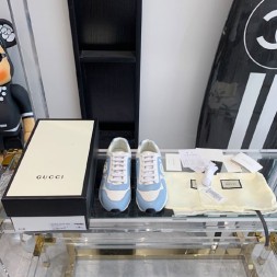 구찌 남여공용  스니커즈  670425-1