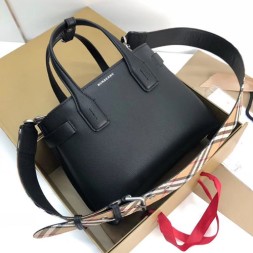 버버리 스몰 그레이니 가죽 배너 토트백 40784801 블랙