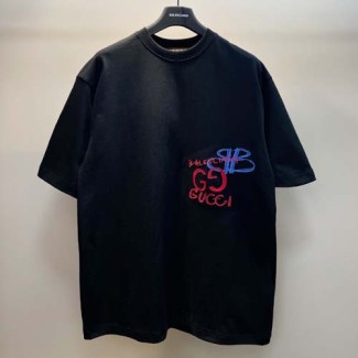 구찌 남여공용 반팔  617570-2