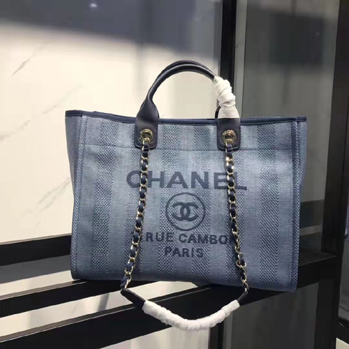 샤넬 신상 토트백 AS3182