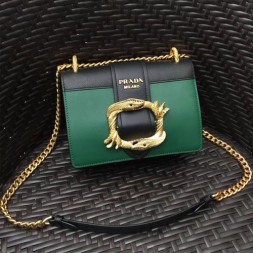 프라다 신상 브론즈장식 숄더백 1BD066 그린