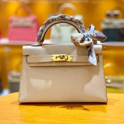 에르메스 켈리 포쉐트백 (올수공 앱송 19cm) HM0019-4