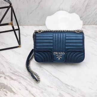 프라다 신상 체인 크로스백 1BD108 네이비