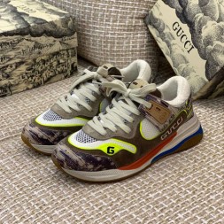 구찌 남여공용 신상 스니커즈 620279-3