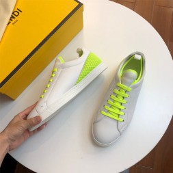 펜디 남성용 신상 스니커즈 FD46084-1