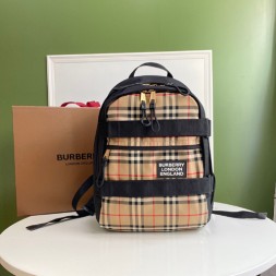버버리 남여공용 신상 백팩 80491100-7