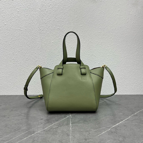 로에베 너겟 해먹백 11049 그린