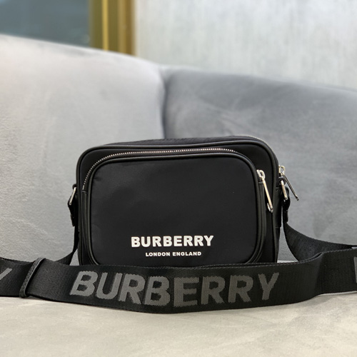 버버리 남여공용  크로스백 80441774