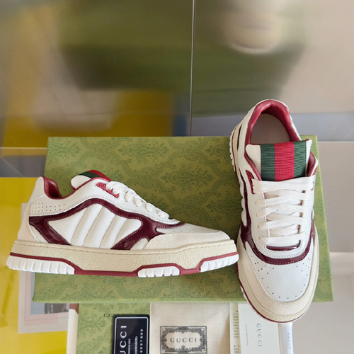 구찌 남여공용 스니커즈 670515-1