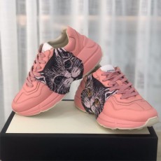 구찌 남여공용 신상 스니커즈 620277