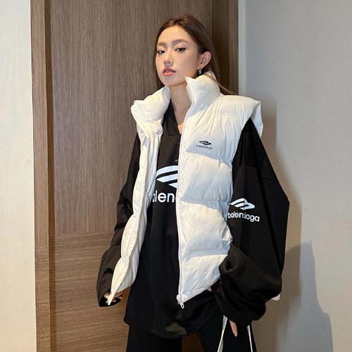 발렌시아가 남여공용 패딩조끼 528817-2