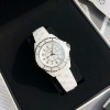 샤넬 여성용 J12  W31319 화이트 33MM 쿼츠