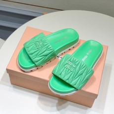 미우미우 신상 슬리퍼 57242-4