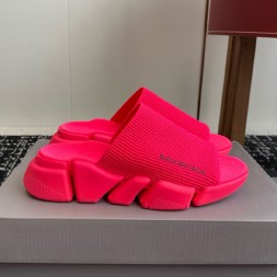 발렌시아가 남여공용 슬리퍼 656084-4