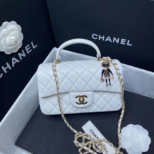 샤넬 뉴미니 탑핸들 플랩백 참 장식 AS2431 화이트