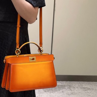 펜디 피카부 I SEE U EAST-WEST 8BN323-1