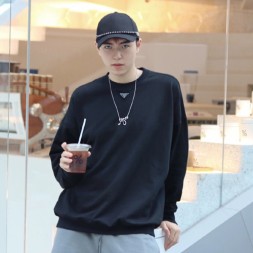 프라다 남여공용 맨투맨 3A532