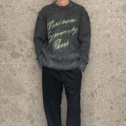 지방시 남여공용 니트  G02590