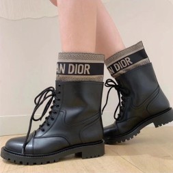 디올 여성용 앵글부츠 KDI625