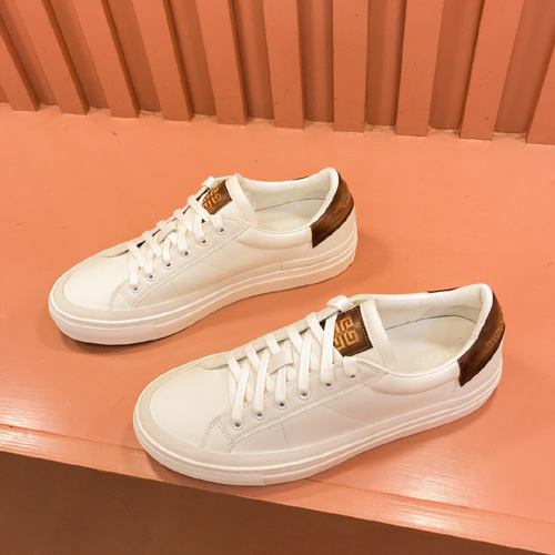 지방시 남성용 스니커즈 GV390702-4