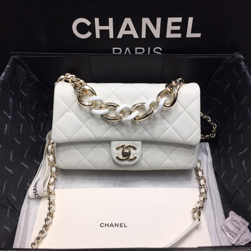 샤넬 신상 플랩백 AS4166 램스킨 화이트