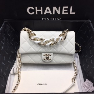 샤넬 신상 플랩백 AS4166 램스킨 화이트