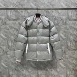 톰브라운 남여공용 패딩 TB8758-1