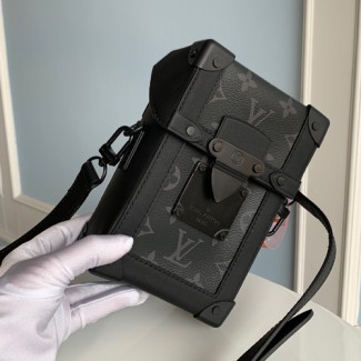 루이비통 버티컬 트렁크 웨어러블 M82077