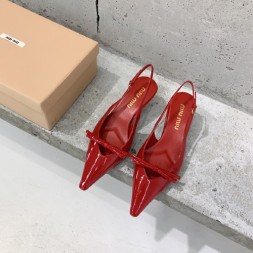 미우미우 신상 펌프스 57245-3