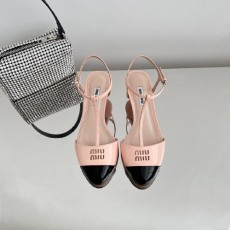 미우미우 신상 샌들 57233-2