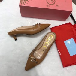 구찌 주미 가죽 슬라이드 577053 브라운