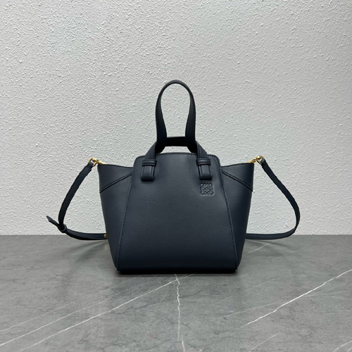 로에베 너겟 해먹백 11049 네이비