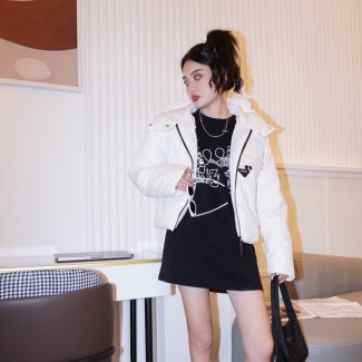 프라다 여성용 패딩 3A492-2