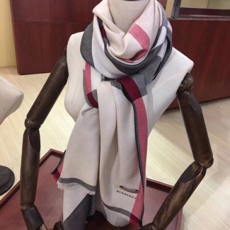 버버리 신상 스카프 BB3644-4