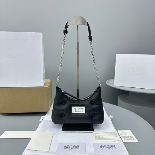 마르지엘라 글램슬램 미니 호보백  MM3359 블랙