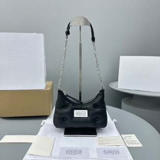 마르지엘라 글램슬램 미니 호보백  MM3359 블랙