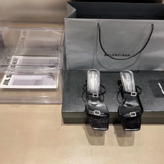 생로랑 신상 샌들 484850