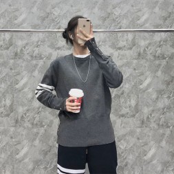 톰브라운 남여공용 니트 TB8693 딥그레이