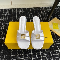 펜디 여성용 샌들 FD46230-4